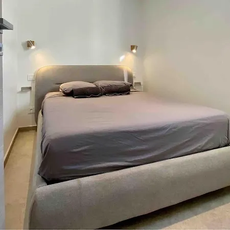 Seafront In Apartamento *