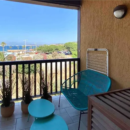 Seafront In Appartement