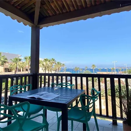 Seafront In Διαμέρισμα Gassin